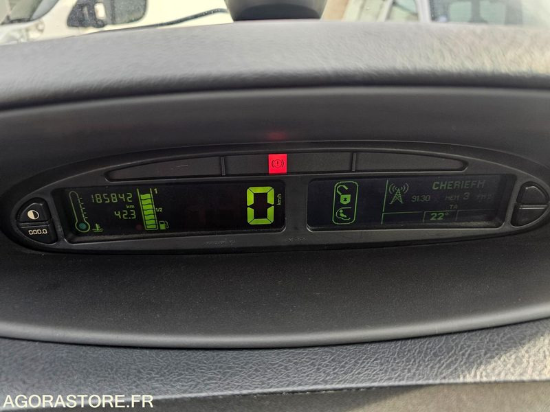 Car CITROEN XSARA PICASSO - 2005 - 185842KM - 523ELR92: picture 9 Car CITROEN XSARA PICASSO - 2005 - 185842KM - 523ELR92: picture 9