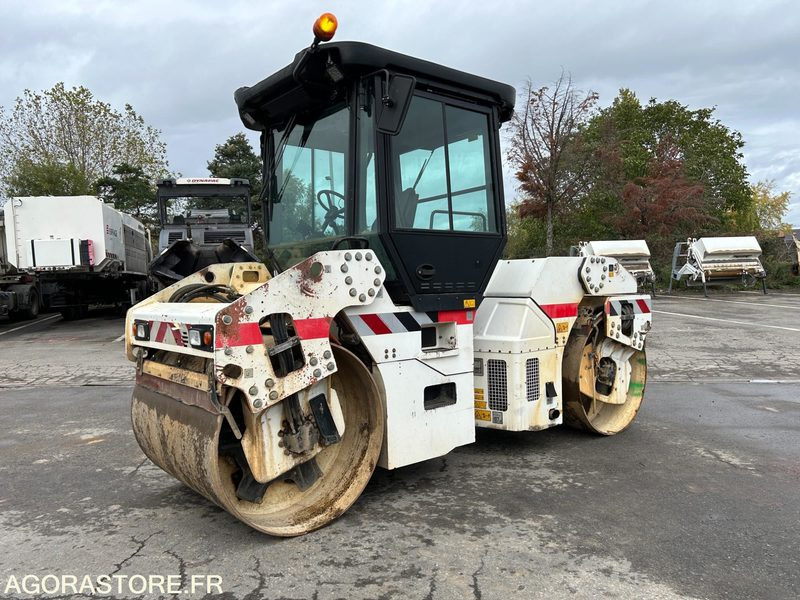 CYLINDRE TANDEM DYNAPAC CC224 HF - 2013 / 7133H (M79670) - Roller: picture 1 CYLINDRE TANDEM DYNAPAC CC224 HF - 2013 / 7133H (M79670) - Roller: picture 1