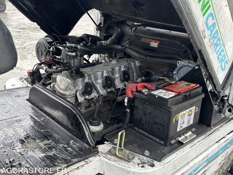 LPG forklift Chariot élévateur NISSAN GAZ 1.5T type P1D1A15LQ: picture 13