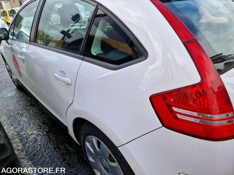 Car Citroën C4 - 259870 -2010- AW034XE: picture 20 Car Citroën C4 - 259870 -2010- AW034XE: picture 20