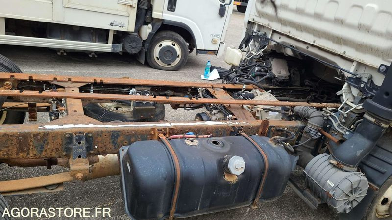 ISUZU - 2008 - Commercial vehicle: picture 5 ISUZU - 2008 - Commercial vehicle: picture 5