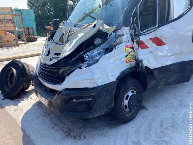 IVECO DAILY 50C18 NACELLE VERSALIFT - Commercial vehicle: picture 5 IVECO DAILY 50C18 NACELLE VERSALIFT - Commercial vehicle: picture 5