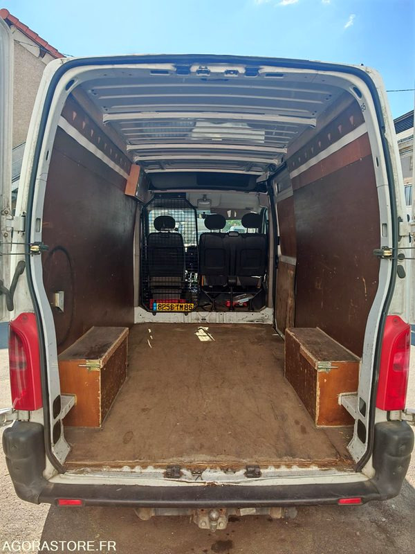 Renault Master - Commercial vehicle: picture 4 Renault Master - Commercial vehicle: picture 4