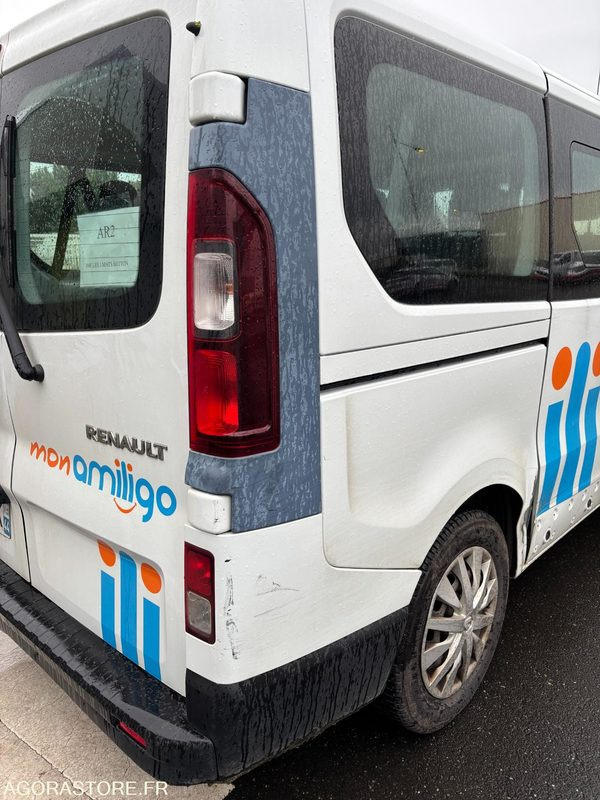 DS-891-SK - Non Roulant - RENAULT TRAFIC - VP - 318 330 Kms - Minibus, Passenger van: picture 2 DS-891-SK - Non Roulant - RENAULT TRAFIC - VP - 318 330 Kms - Minibus, Passenger van: picture 2