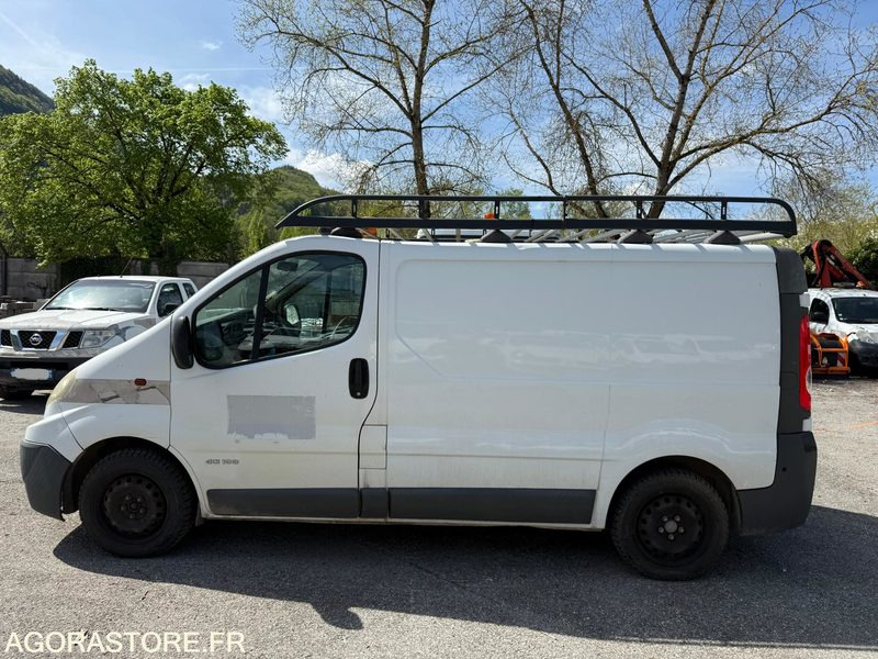 EQ505KX - RENAULT TRAFIC 1.9 dci 100 - - Panel van: picture 2 EQ505KX - RENAULT TRAFIC 1.9 dci 100 - - Panel van: picture 2