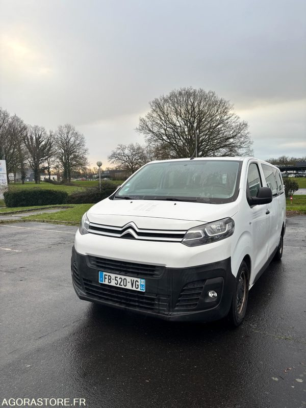 FB-520-VG - Roulant - Citroen Jumpy Space Tourer - VP - 206 952 Kms - Minibus, Passenger van: picture 3 FB-520-VG - Roulant - Citroen Jumpy Space Tourer - VP - 206 952 Kms - Minibus, Passenger van: picture 3