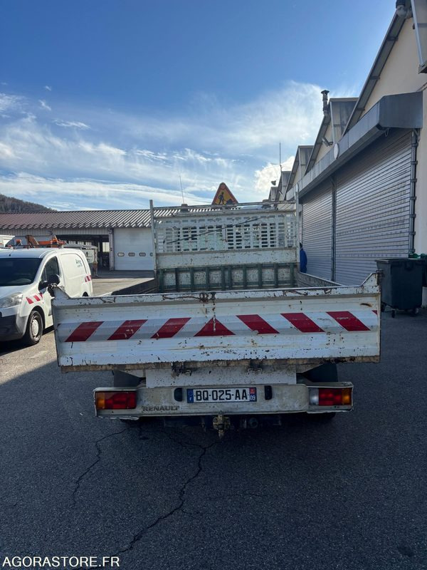 FGA54-07 Renault Master Benne - 2007 - 219000km - BQ025AA - Tipper van: picture 5 FGA54-07 Renault Master Benne - 2007 - 219000km - BQ025AA - Tipper van: picture 5
