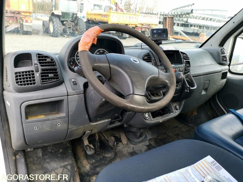 FIAT - DUCATO BENNE - 2006 / 304700 KM - Tipper van: picture 4 FIAT - DUCATO BENNE - 2006 / 304700 KM - Tipper van: picture 4