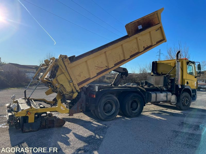 FINISSEUR D’INTERVENTION RAPIDE - DAF - FIR 3000 - 2003 / 335000 KM - Asphalt machine: picture 5 FINISSEUR D’INTERVENTION RAPIDE - DAF - FIR 3000 - 2003 / 335000 KM - Asphalt machine: picture 5