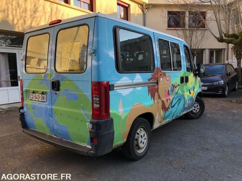 Fiat Ducato - 2005 -162665kms - CQ649GN - Minibus, Passenger van: picture 2 Fiat Ducato - 2005 -162665kms - CQ649GN - Minibus, Passenger van: picture 2