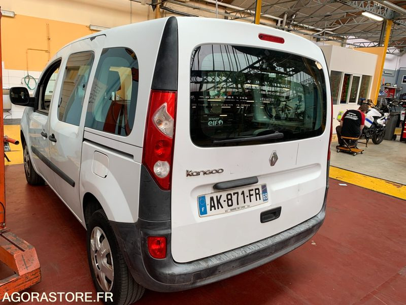 G KANGOO AK-871-FR - Car: picture 3 G KANGOO AK-871-FR - Car: picture 3