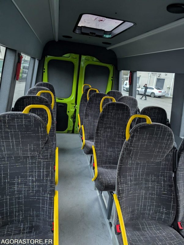 IVECO DAILY - 2015 - Minibus, Passenger van: picture 3 IVECO DAILY - 2015 - Minibus, Passenger van: picture 3