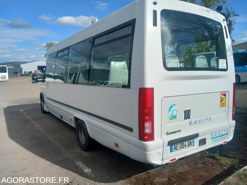 IVECO DAILY N°092054 - Minibus, Passenger van: picture 3 IVECO DAILY N°092054 - Minibus, Passenger van: picture 3