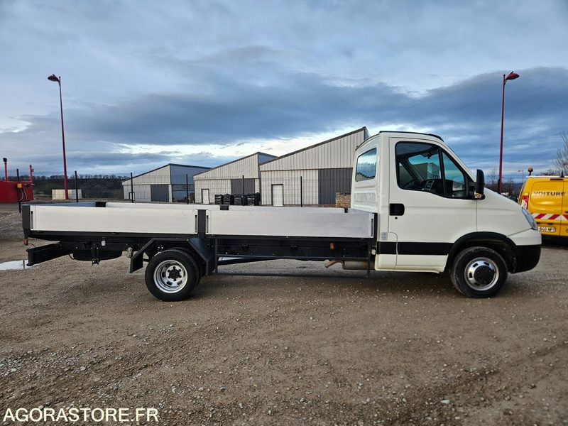 Iveco Daily 35c13 Plateau 4M60 - Tipper van: picture 3 Iveco Daily 35c13 Plateau 4M60 - Tipper van: picture 3
