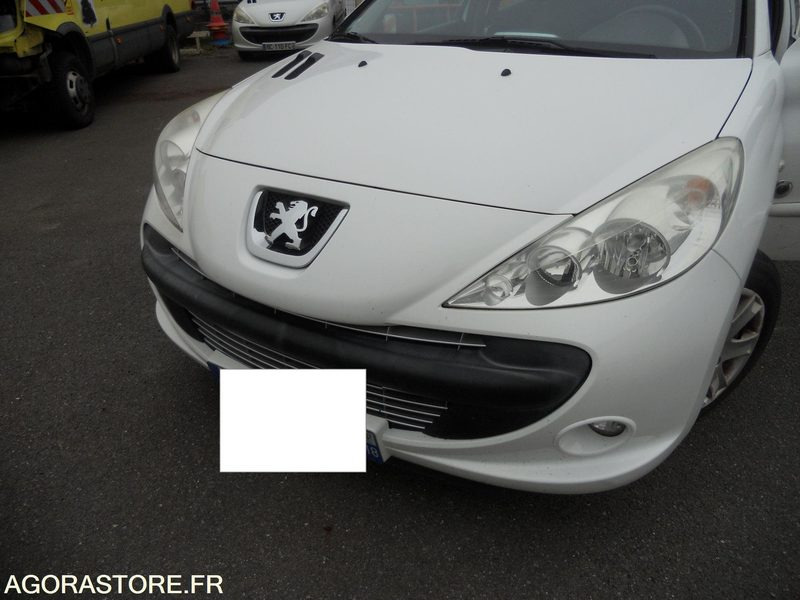 LOT 9 SLT - PEUGEOT 206+ GENERATION - Car: picture 1 LOT 9 SLT - PEUGEOT 206+ GENERATION - Car: picture 1