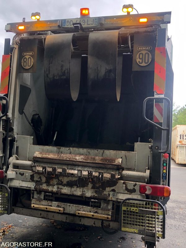 MERCEDES ECONIC (26t, 21 CV, 353 Cv, cabine bus, benne 23m3) - 138948 kms - 2018 - Garbage truck: picture 4 MERCEDES ECONIC (26t, 21 CV, 353 Cv, cabine bus, benne 23m3) - 138948 kms - 2018 - Garbage truck: picture 4