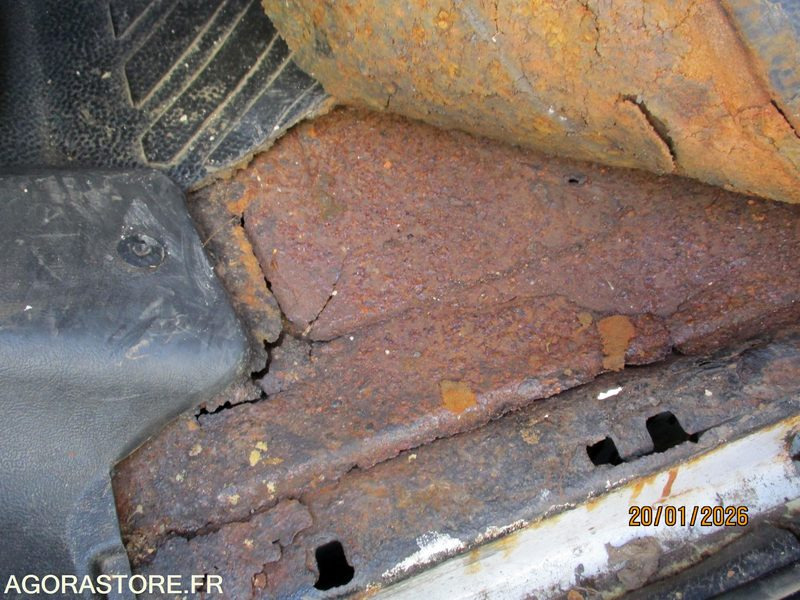 MERCEDEZ BENZ AXOR GAZOLE (PAR 6039) - 2011 - 122484kms - BP474FK - Garbage truck: picture 5 MERCEDEZ BENZ AXOR GAZOLE (PAR 6039) - 2011 - 122484kms - BP474FK - Garbage truck: picture 5