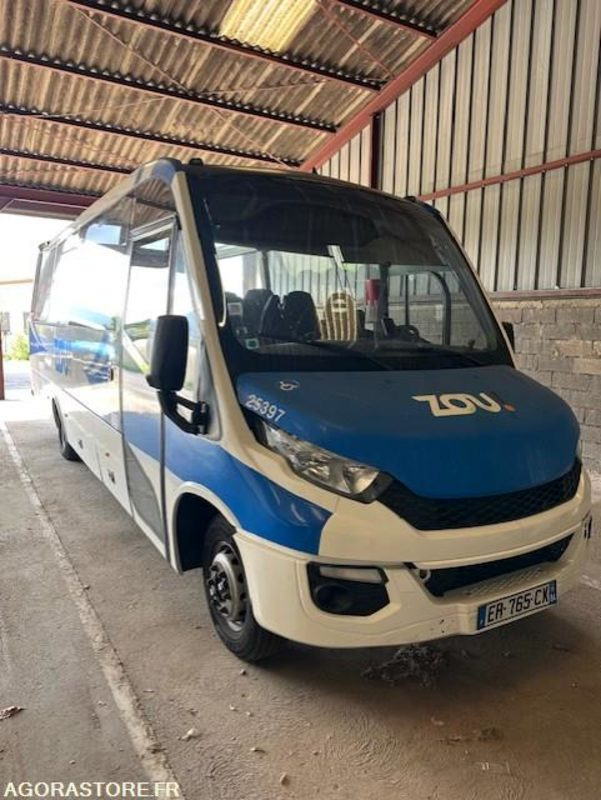 MINICARS IVECO BUS DAILY TOURYS 25397 MEC 2017 KM 239000 ER-765-CX - Minibus, Passenger van: picture 2 MINICARS IVECO BUS DAILY TOURYS 25397 MEC 2017 KM 239000 ER-765-CX - Minibus, Passenger van: picture 2