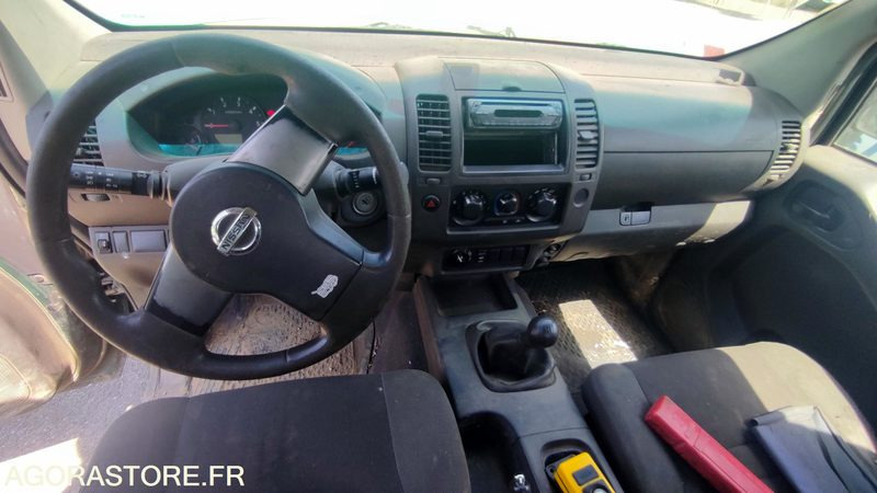 Nissan Pick-up Benne - Open body delivery van: picture 1 Nissan Pick-up Benne - Open body delivery van: picture 1