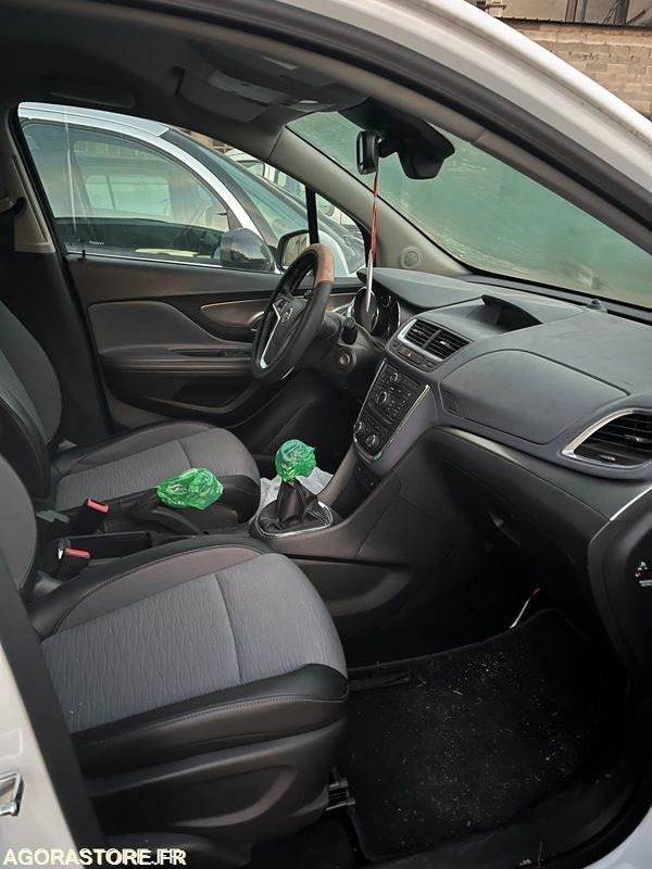 OPEL MOKKA - 106 000 - 2015 - SUV: picture 5 OPEL MOKKA - 106 000 - 2015 - SUV: picture 5