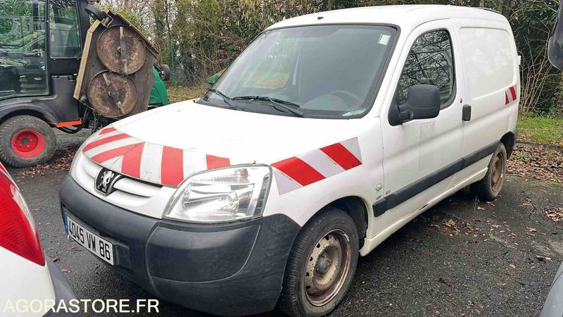 Peugeot Partner - 2008 - 129133kms - 4045VW86 - Small van: picture 1 Peugeot Partner - 2008 - 129133kms - 4045VW86 - Small van: picture 1