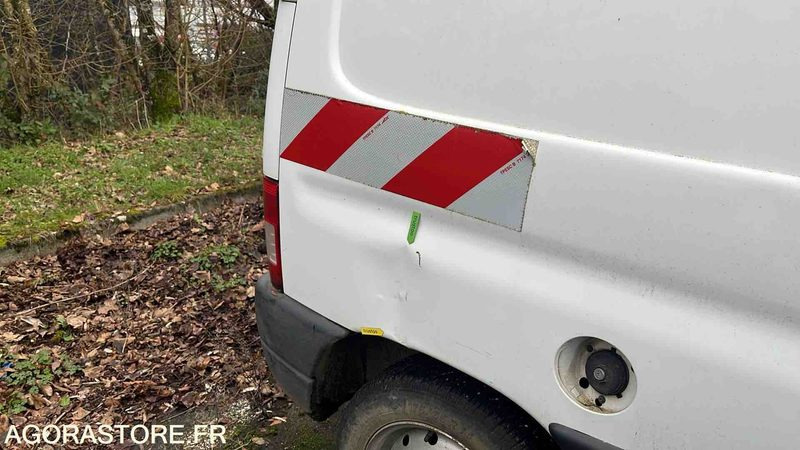 Small van Peugeot Partner - 2008 - 129133kms - 4045VW86: picture 33