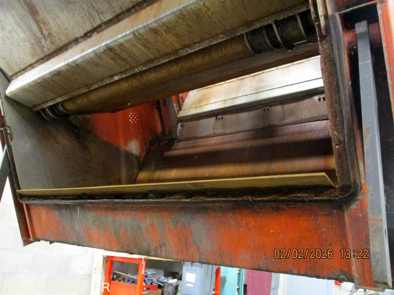 RENAULT ACCESS GAZOLE (PAR 6045) - 2011 - 118172kms - BQ446YZ - Garbage truck: picture 5 RENAULT ACCESS GAZOLE (PAR 6045) - 2011 - 118172kms - BQ446YZ - Garbage truck: picture 5