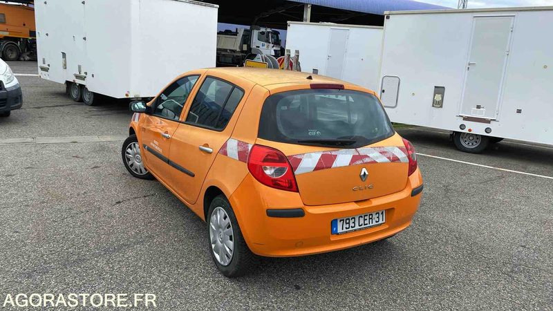 RENAULT CLIO - 2008 - 152276 KM - Car: picture 5 RENAULT CLIO - 2008 - 152276 KM - Car: picture 5