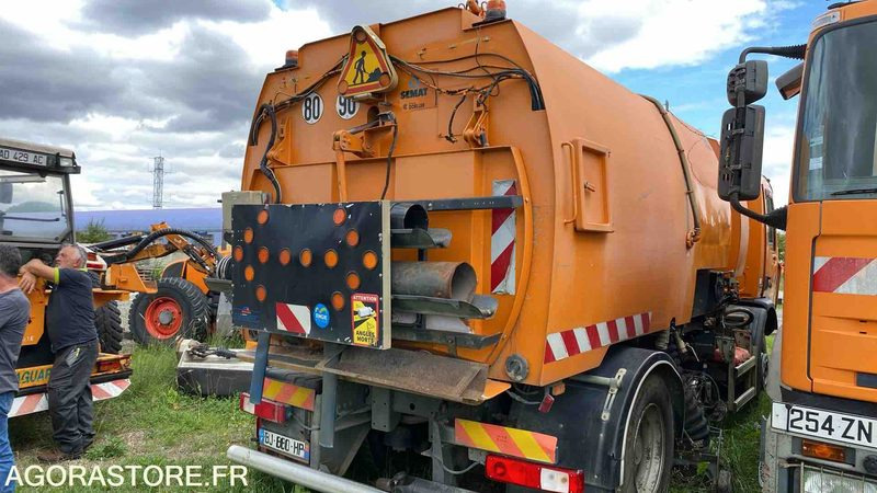 RENAULT DXI 310 - 2011 - BJ880HP - Road sweeper: picture 2 RENAULT DXI 310 - 2011 - BJ880HP - Road sweeper: picture 2