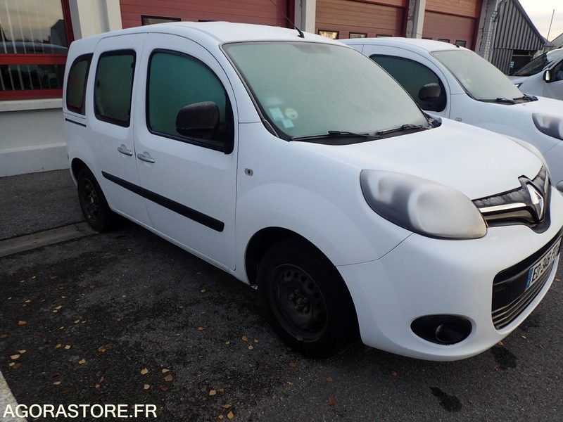 RENAULT KANGOO 5 PLACES - Car: picture 5 RENAULT KANGOO 5 PLACES - Car: picture 5