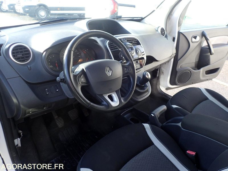 Car RENAULT KANGOO 7 PLACES 168277kms 2014: picture 8 Car RENAULT KANGOO 7 PLACES 168277kms 2014: picture 8