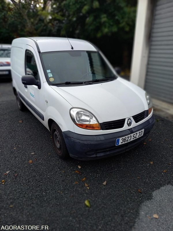 RENAULT Kangoo 3623-SZ-33 sans CT - Small van: picture 2 RENAULT Kangoo 3623-SZ-33 sans CT - Small van: picture 2