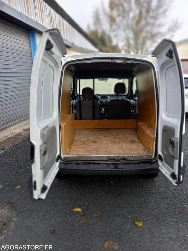 RENAULT Kangoo 3623-SZ-33 sans CT - Small van: picture 5 RENAULT Kangoo 3623-SZ-33 sans CT - Small van: picture 5