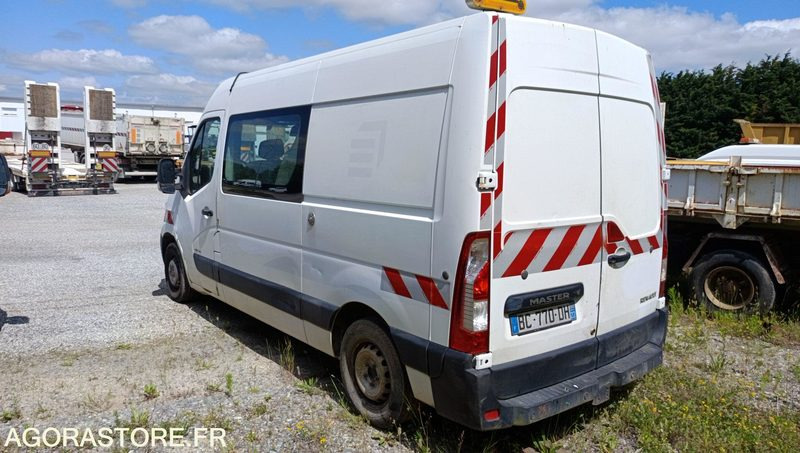 RENAULT MASTER - 2010 - 269084KM (BC-770-DH) - Panel van: picture 3 RENAULT MASTER - 2010 - 269084KM (BC-770-DH) - Panel van: picture 3