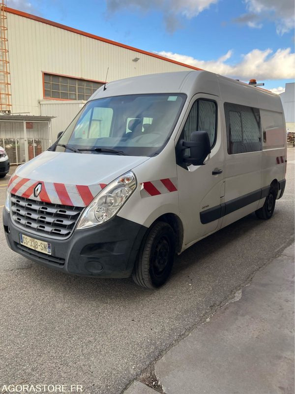 RENAULT - MASTER - 2013 - 203235KM - CS338SN - P1510088 - Panel van: picture 2 RENAULT - MASTER - 2013 - 203235KM - CS338SN - P1510088 - Panel van: picture 2