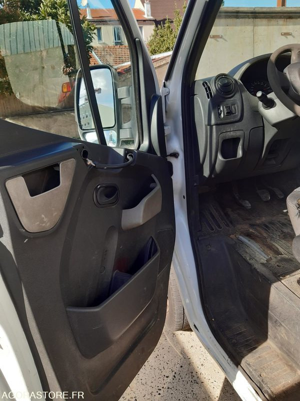 RENAULT MASTER BENNE DANS L'ETAT - Tipper van: picture 5 RENAULT MASTER BENNE DANS L'ETAT - Tipper van: picture 5