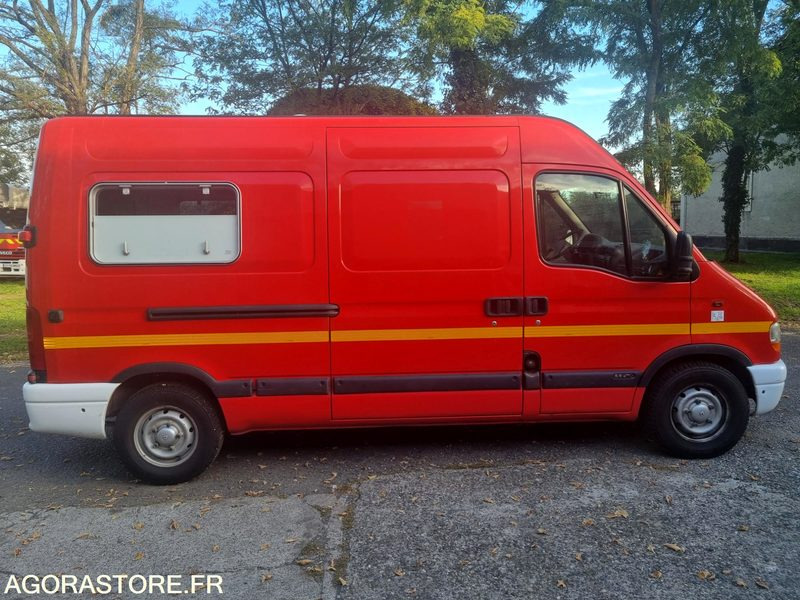 RENAULT MASTER - CT 770 PE - 2000 - Panel van: picture 4 RENAULT MASTER - CT 770 PE - 2000 - Panel van: picture 4