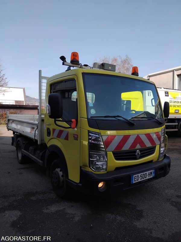 RENAULT MAXITY 3.5T TRIBENNE DXi 140 - 2016 _ ED-500-HM - Tipper van: picture 3 RENAULT MAXITY 3.5T TRIBENNE DXi 140 - 2016 _ ED-500-HM - Tipper van: picture 3
