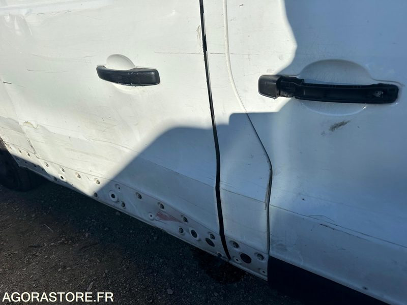 RENAULT - TRAFIC L2H1 - 2017 / 286000 KM - Panel van: picture 5 RENAULT - TRAFIC L2H1 - 2017 / 286000 KM - Panel van: picture 5