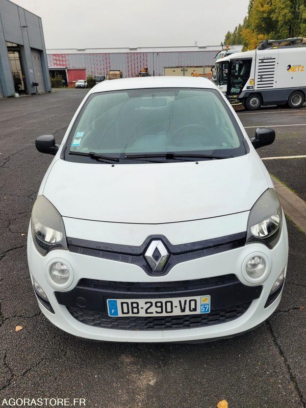 RENAULT TWINGO - DB-290-VQ - VIN VF1CNJ10550142907 - Car: picture 2 RENAULT TWINGO - DB-290-VQ - VIN VF1CNJ10550142907 - Car: picture 2