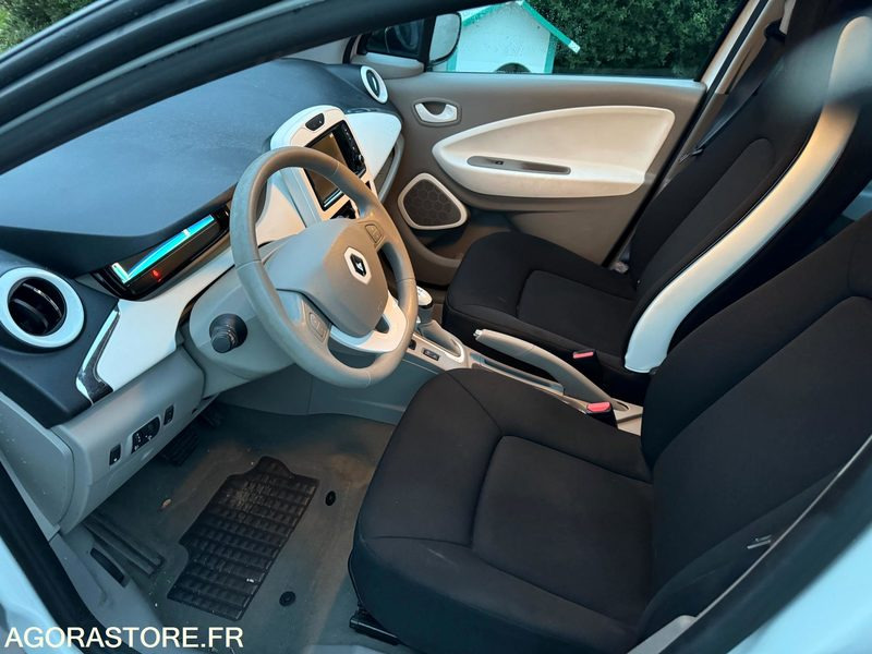 RENAULT ZOE - 2021 - 35000KM - Car: picture 5 RENAULT ZOE - 2021 - 35000KM - Car: picture 5