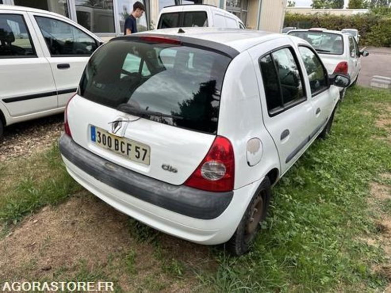 Renault Clio - 300BCF57 - Car: picture 4 Renault Clio - 300BCF57 - Car: picture 4