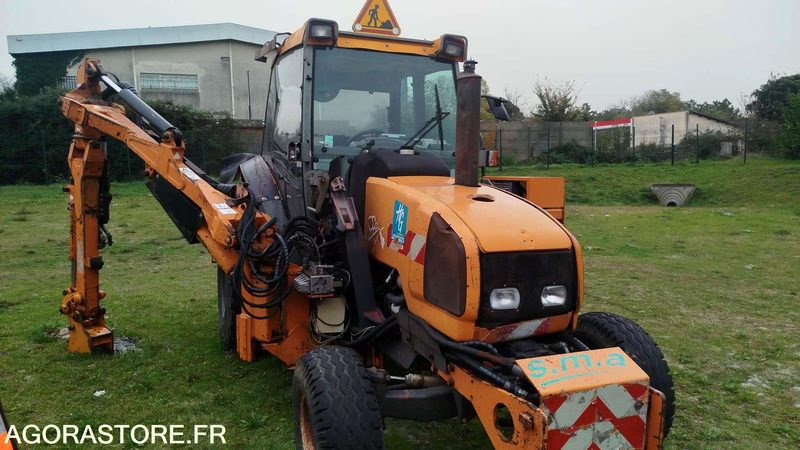 Renault Ergos 85 - 2000 - 10201h - 547AFZ31 - Farm tractor: picture 2 Renault Ergos 85 - 2000 - 10201h - 547AFZ31 - Farm tractor: picture 2