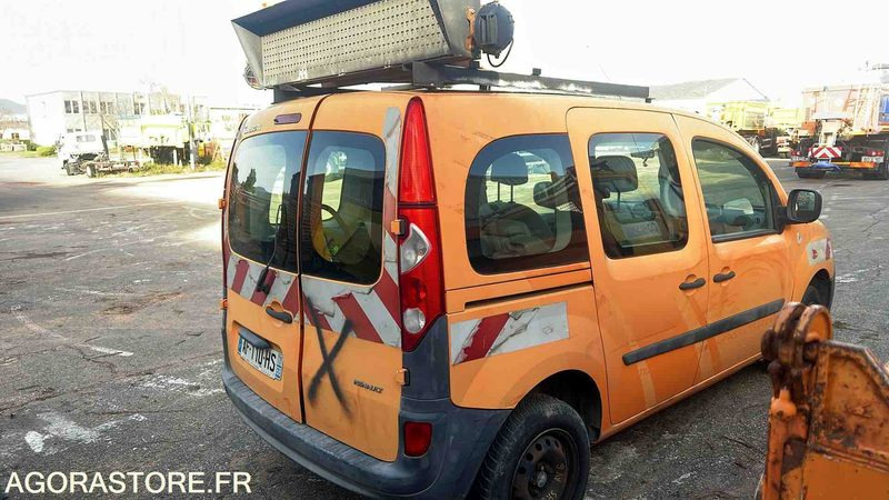 Renault Kangoo - 2009 - AF-110-HS - Small van: picture 2 Renault Kangoo - 2009 - AF-110-HS - Small van: picture 2