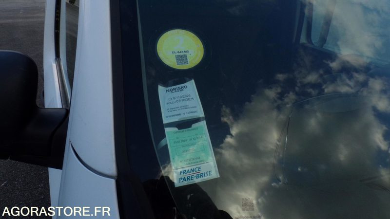 Renault Kangoo DL-842-MS (ASST) - Small van: picture 3 Renault Kangoo DL-842-MS (ASST) - Small van: picture 3