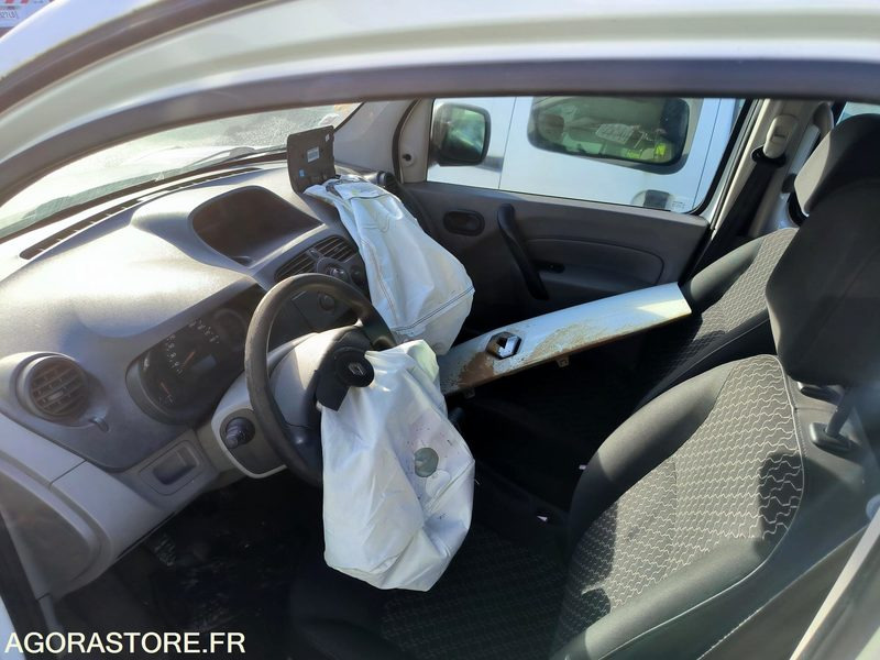 Renault Kangoo - Passenger van: picture 2 Renault Kangoo - Passenger van: picture 2