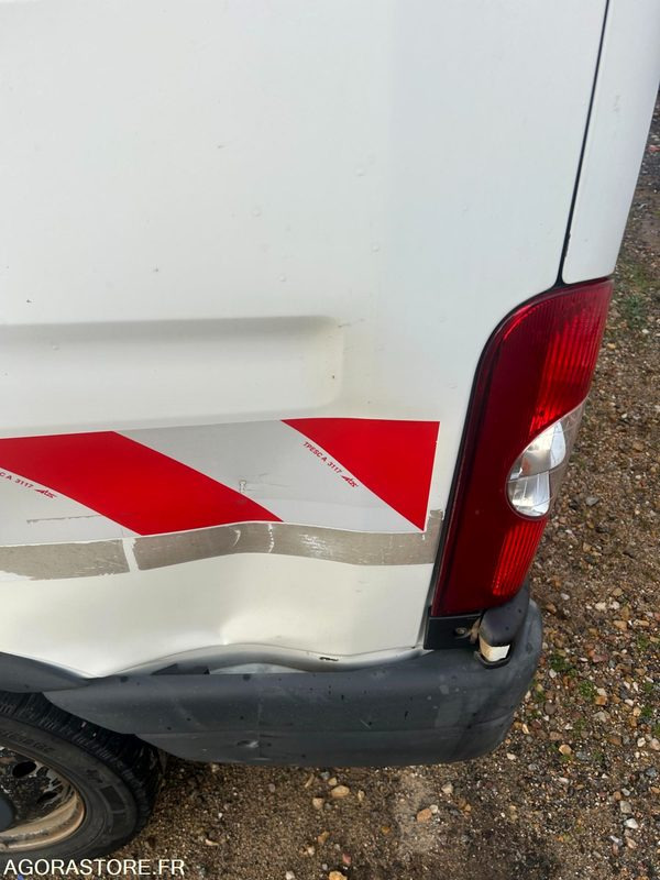 Renault Master - 2010 - 385000kms - BD416CK - Panel van: picture 4 Renault Master - 2010 - 385000kms - BD416CK - Panel van: picture 4