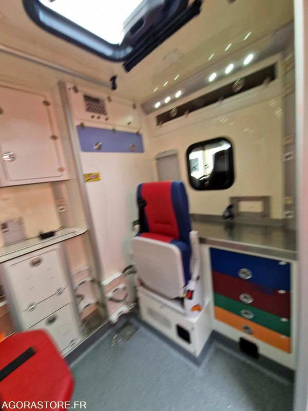 Leasing of Renault Master - 2011 - 208407 - BV565XQ Renault Master - 2011 - 208407 - BV565XQ: picture 18 Leasing of Renault Master - 2011 - 208407 - BV565XQ Renault Master - 2011 - 208407 - BV565XQ: picture 18