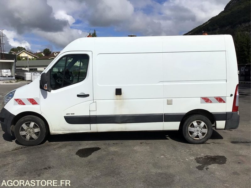 Renault Master - 2013 - 163502kms - CV018ES - P1510063 - Panel van: picture 4 Renault Master - 2013 - 163502kms - CV018ES - P1510063 - Panel van: picture 4