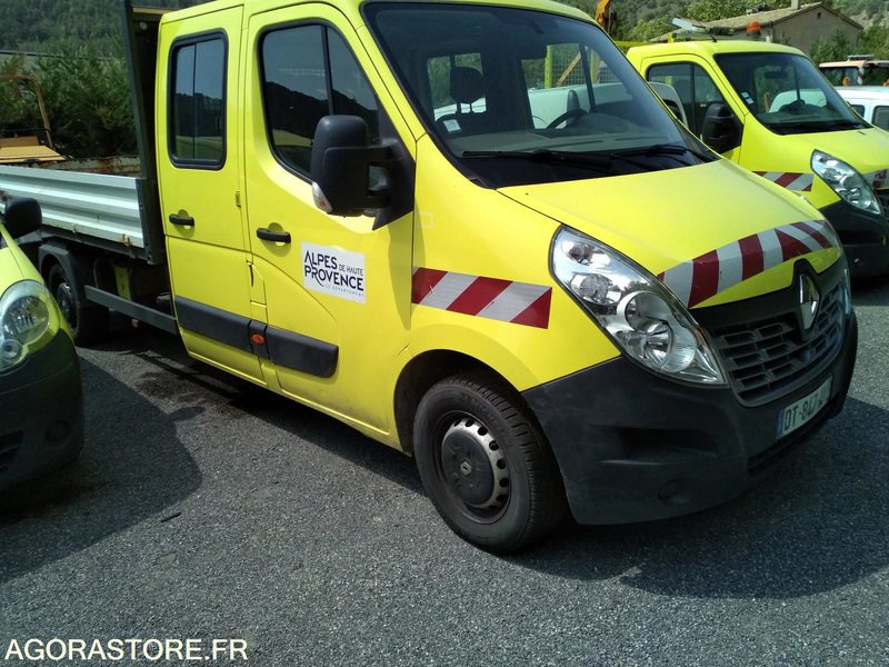 Renault Master - 2015 - 186850kms - DT847AN - Tipper van: picture 2 Renault Master - 2015 - 186850kms - DT847AN - Tipper van: picture 2